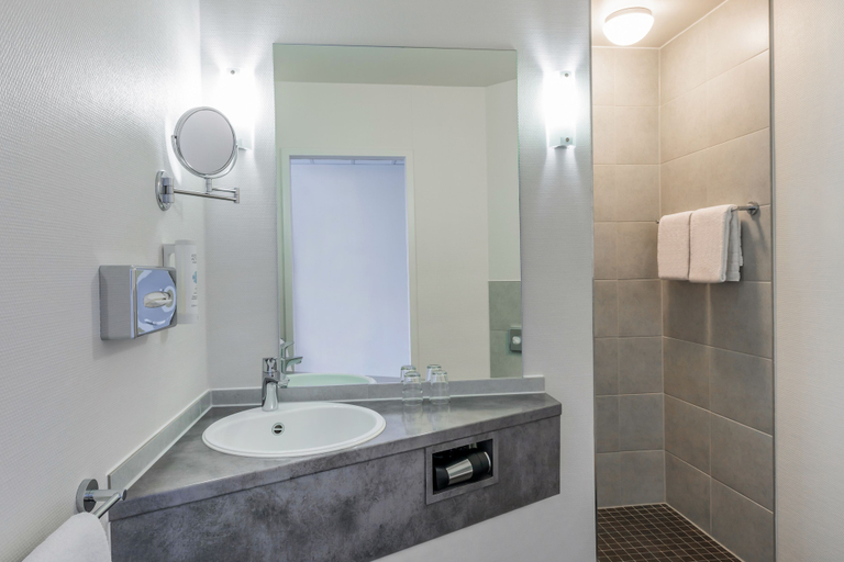 Bathroom 4, Hotel Oberhausen Neue Mitte Affiliated by Meliá, Oberhausen