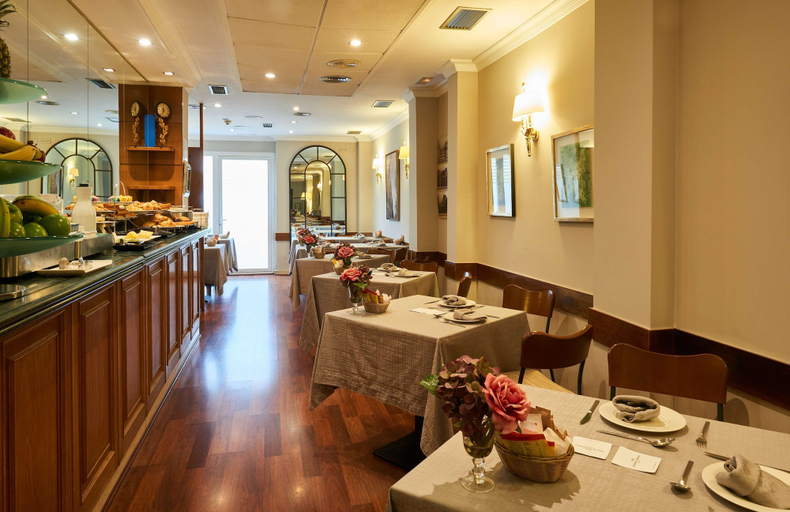 Food & Drinks 5, Barrio de Salamanca Suites, Madrid