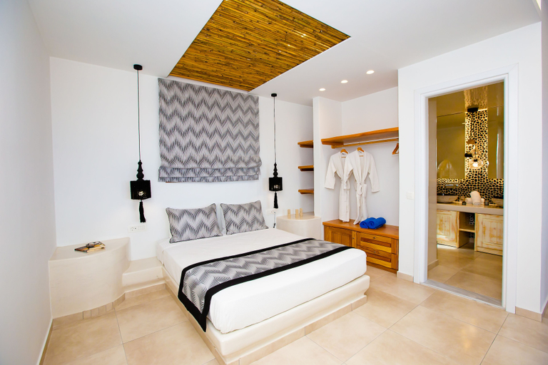 Bedroom 5, Perla Nera Suites, South Aegean