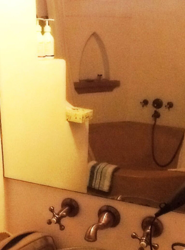 Bathroom 4, Mykonos Blu, North Goa
