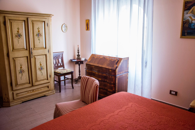 Bedroom 4, Villa Liliya, Catania