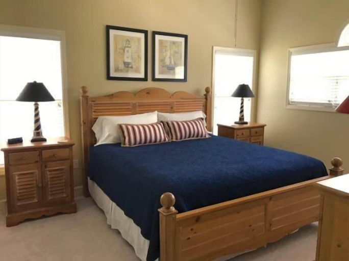 Bedroom 2, Lyons 10, Beaufort