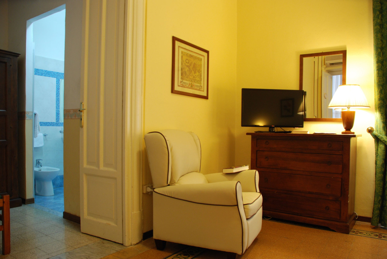 Bedroom 4, Hotel del Centro, Palermo