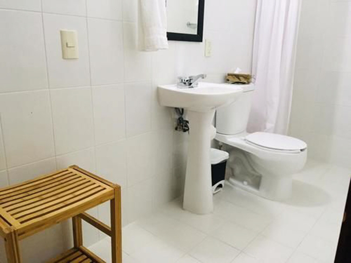 Bathroom 5, Hotel Ocho Barrios, San Cristóbal de las Casas