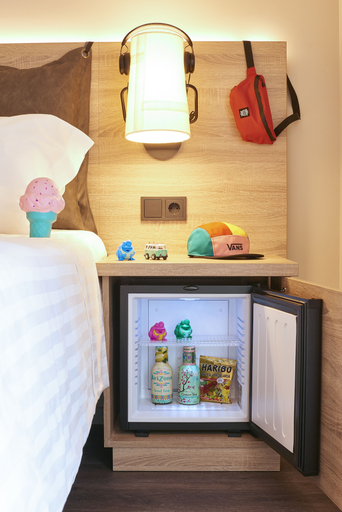 Bedroom 4, Moxy Patra Marina, West Greece