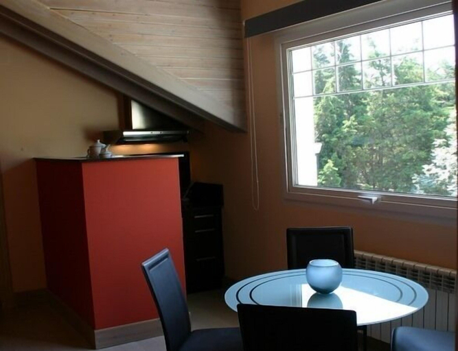 Others 5, Apartamentos Villafresnedo, Cantabria