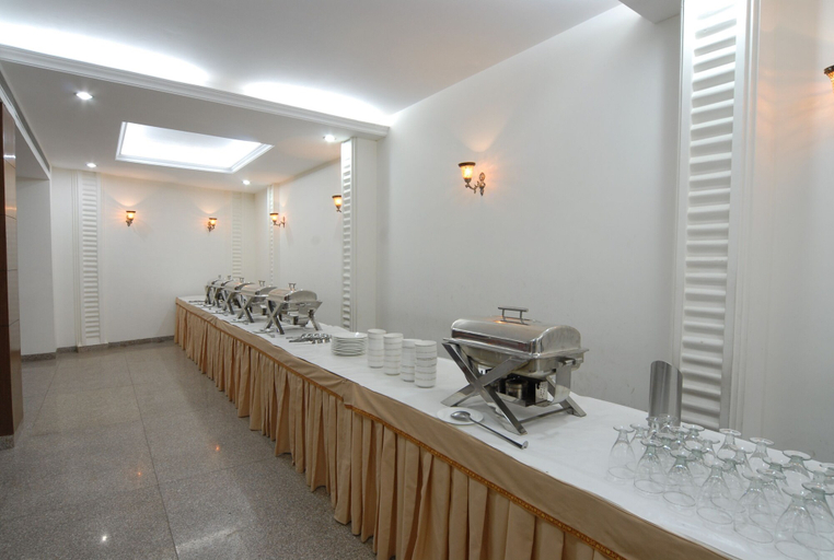 Food & Drinks 5, Hotel Le Mariet, Solan
