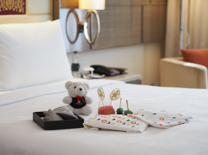 Bedroom 3, JW Marriott Mumbai Sahar, Mumbai Suburban