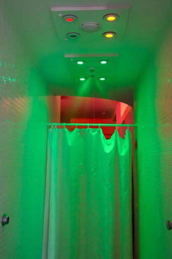 Bathroom 5, Business Hotel Astrum Laus, Levice