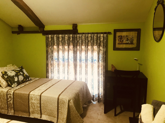 Bedroom 3, B&B Puente de Órbigo, León
