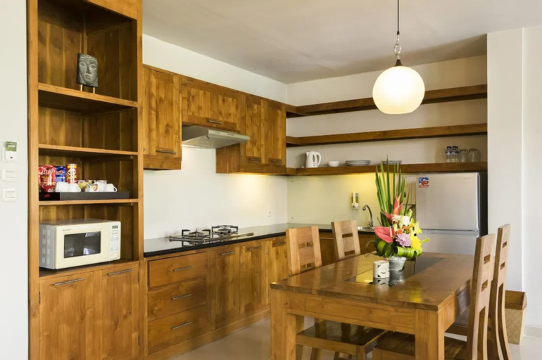 Dining Room 4