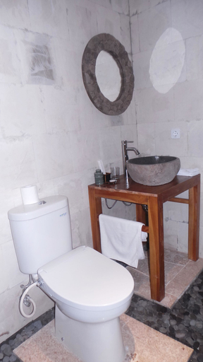 Bathroom 5, Villa Kemuning Ubud, Gianyar