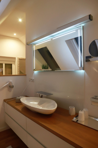 Bathroom 4, Ferienwohnungen Ries, Südliche Weinstraße