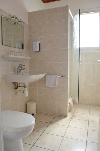 Bathroom 3, Auberge de Costaroche, Savoie