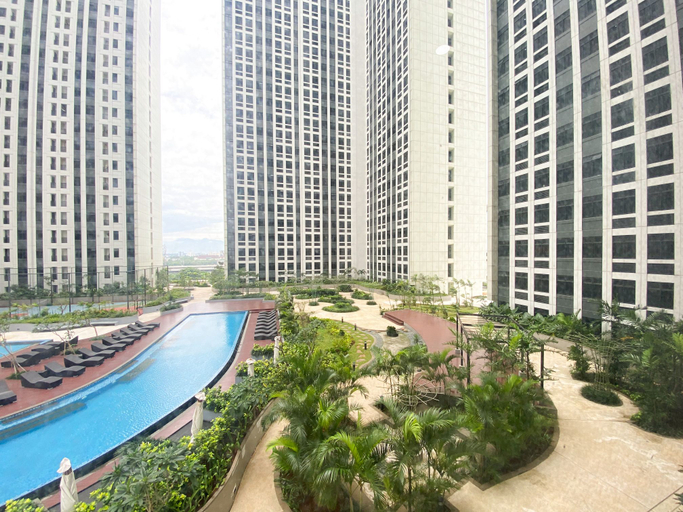 Exterior & Views 3, Cozy and Minimalist Studio at Pollux Chadstone Apartment By Travelio, Cikarang