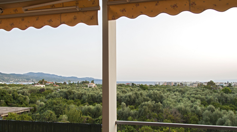 Others 5, Enjoy A Stunning View In The City, Peloponnese