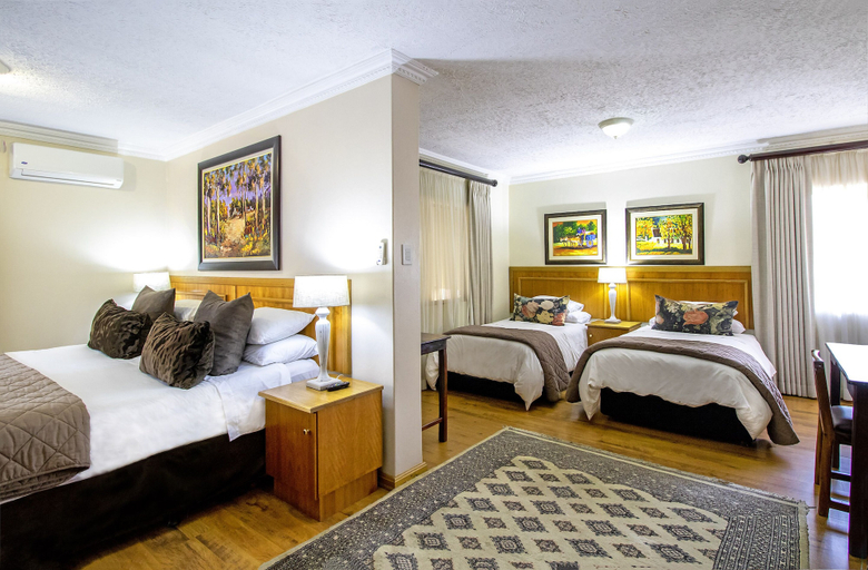 Bedroom 4, Sunward Park Guest House & Conference Centre, Ekurhuleni