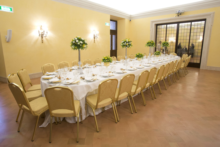 Business Facilities 4, Palazzo Cardinal Cesi, Roma
