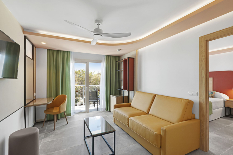 Bedroom 3, Hotel Riu Concordia, Baleares