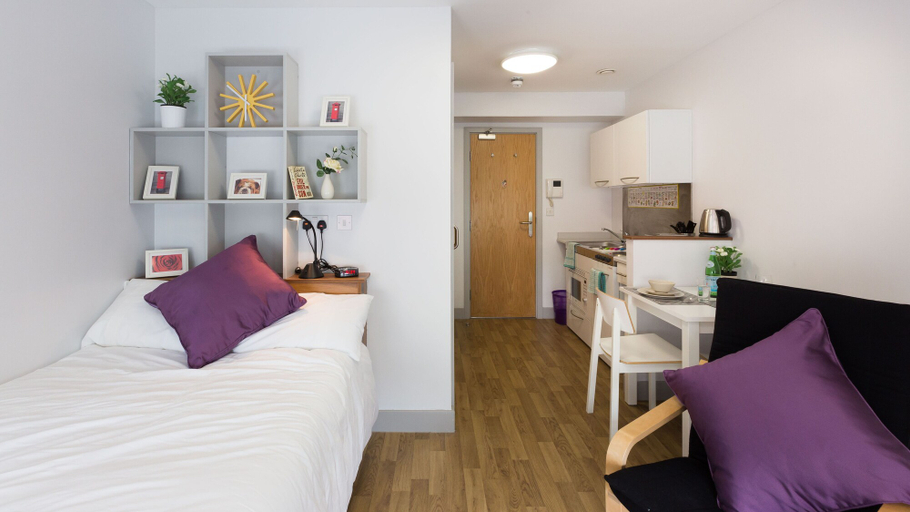 Bedroom 3, Unilife High Street, Southampton