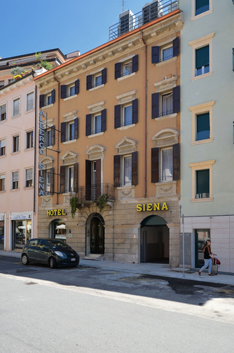 Exterior & Views 2, Hotel Siena, Verona