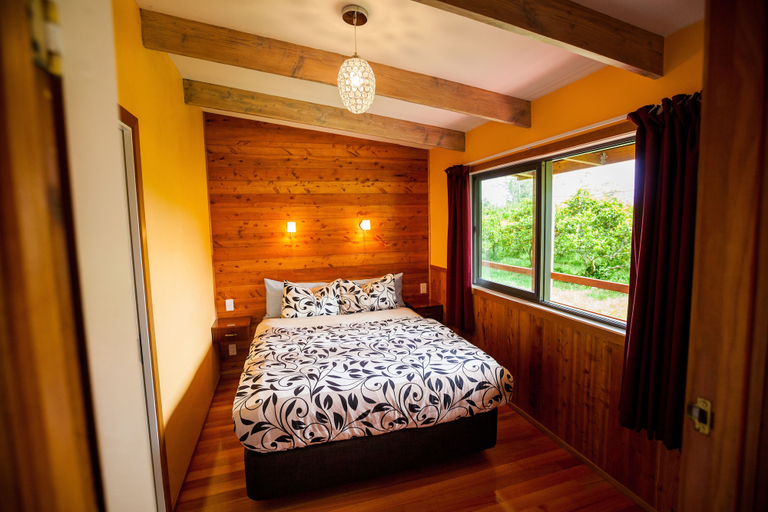 Bedroom 4, Relax a Lodge, Far North