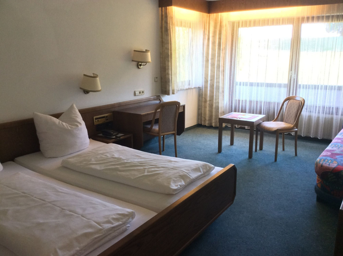 Bedroom, Hotel Gasthof Löwen, Schwäbisch Hall