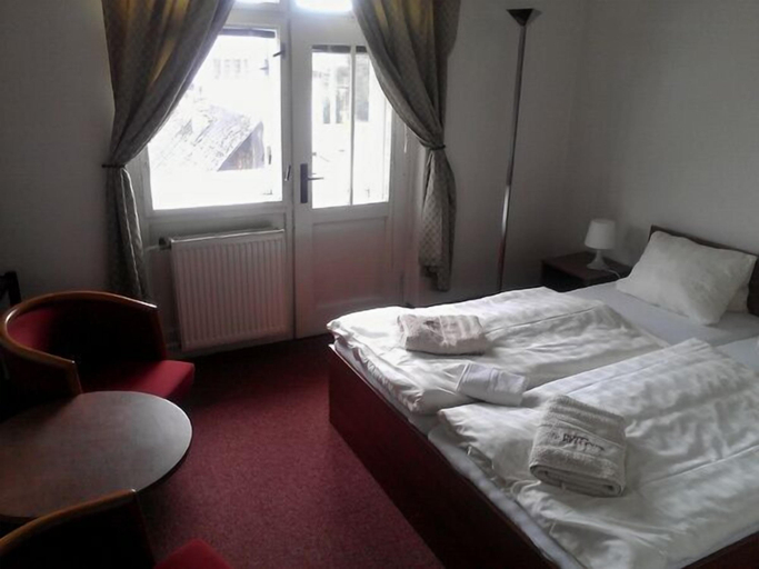 Bedroom 2, Hotel Bellevue, Česká Lípa