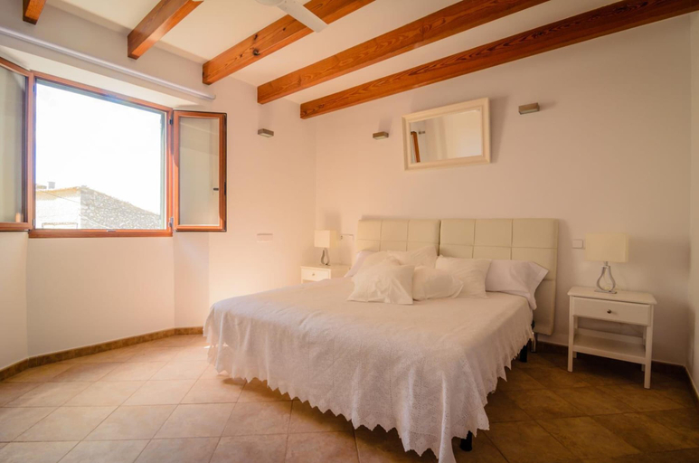 Bedroom 2, Embat alberg juvenil - Hostel, Baleares