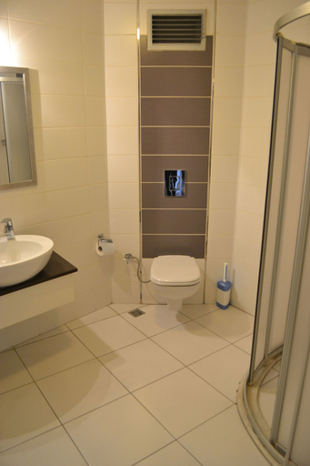 Bathroom 5, Baykara Hotel, Selçuklu