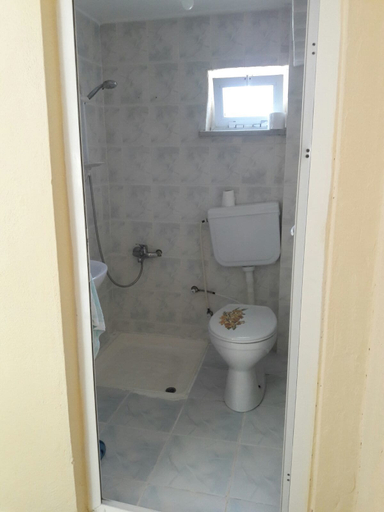 Bathroom 3, Dogan Pansiyon, Gökçeada
