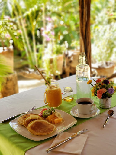 Food & Drinks 5, Villa Mozart y Macondo, Dist. Pochutla