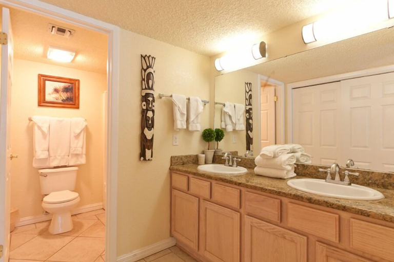 Bathroom 4, Saida Towers by Padre Island Rentals, Cameron
