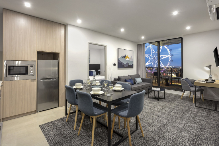 Dining Room 21