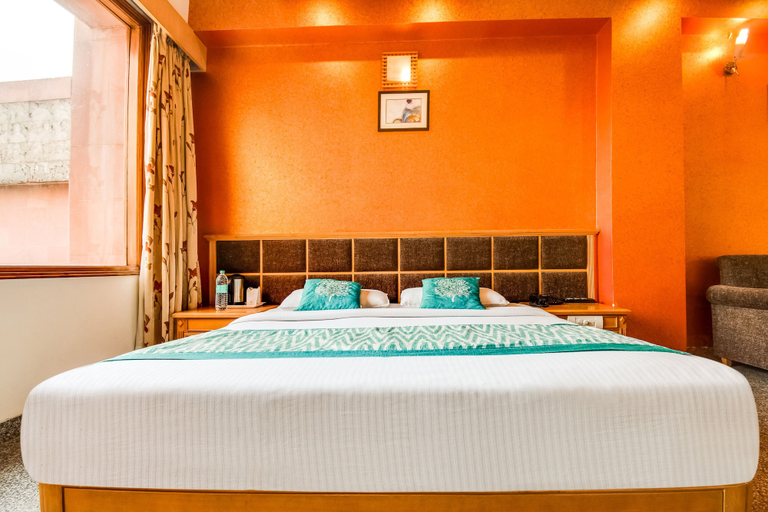 Bedroom 4, Hotel Le Mariet, Solan