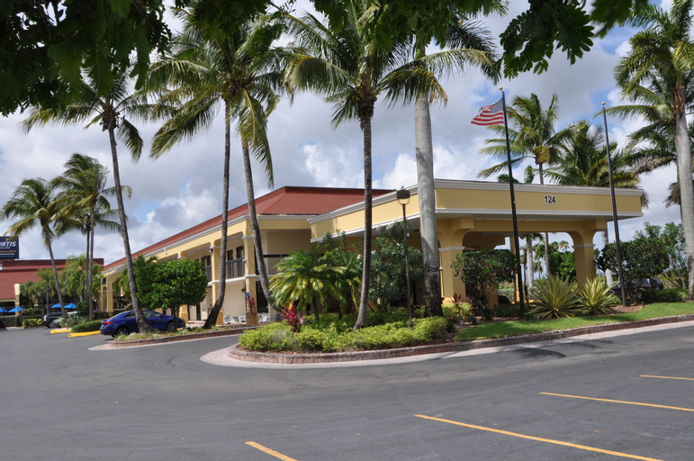 Exterior & Views 2, Days Inn by Wyndham Florida City, Miami-Dade