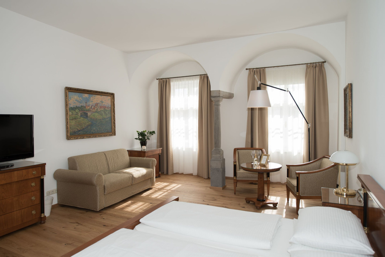 Bedroom 2, Stadthotel Styria, Steyr