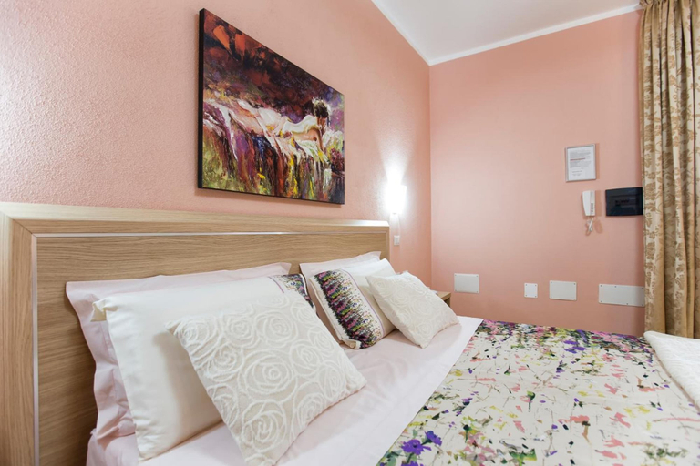 Bedroom 4, Il Sole, Sassari