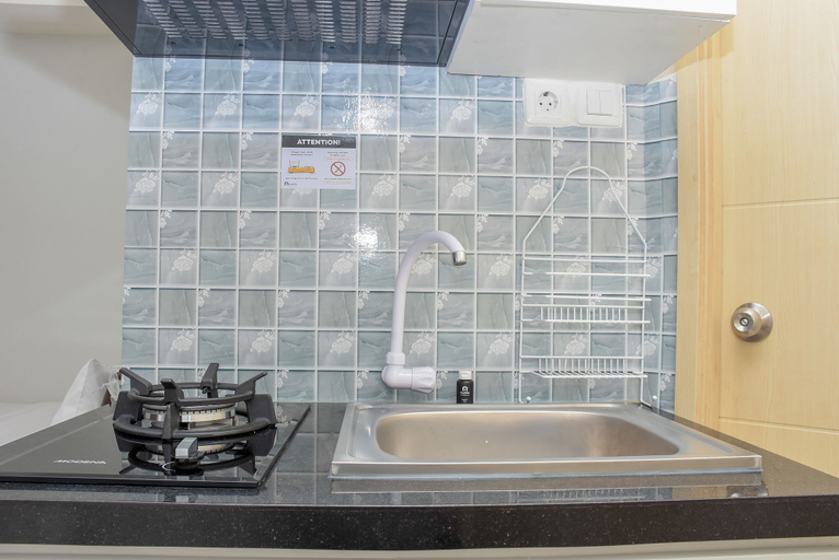 Others 4, Cozy and Comfy Studio at Amethyst Apartment By Travelio, Central Jakarta