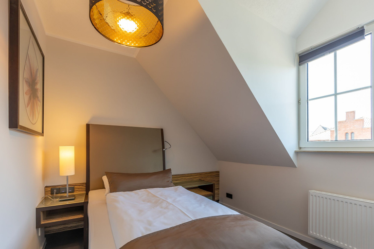Bedroom 2, Hotel Garni am Domplatz, Erfurt