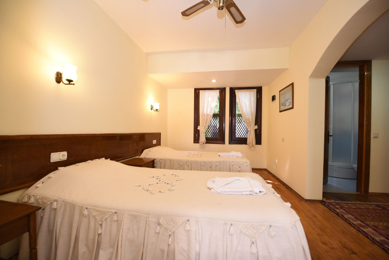Bedroom 3, Villa Konak Hotel, Kuşadası