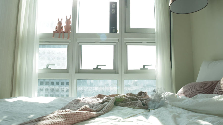Others 5, Location in Myeongdong Studio, Jung