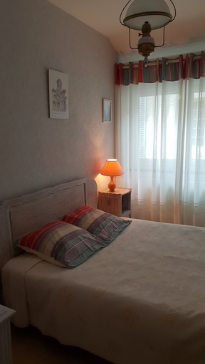 Bedroom 2, Au Bel Air, Yonne
