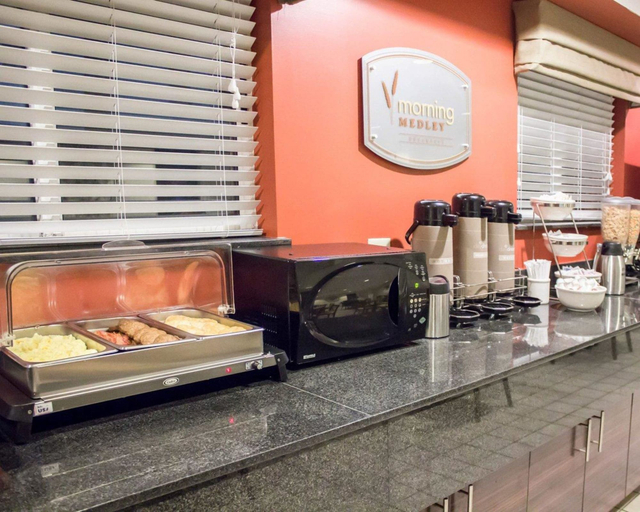 Food & Drinks 5, Sleep Inn Pelham Oak Mountain, Shelby