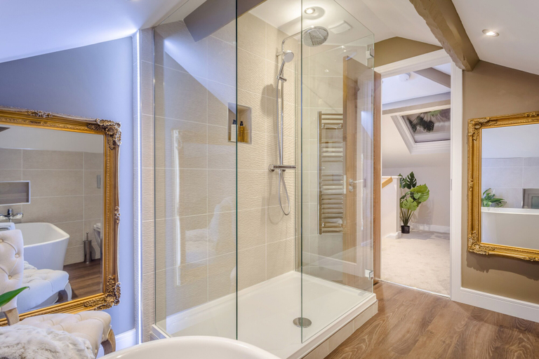 Bathroom 4, Heritage Mews, Nottingham