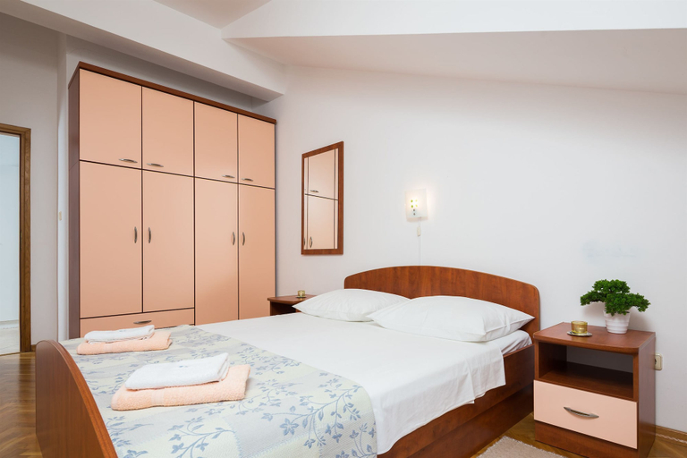 Bedroom 2, Marijan Apartments, Baška Voda