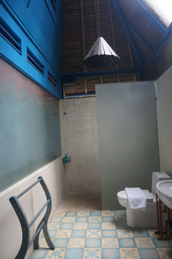 Bathroom 4, Manggis Garden Dive Resort, Karangasem