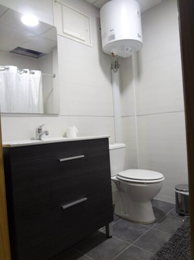 Bathroom 3, Hotel Carlos I, Málaga