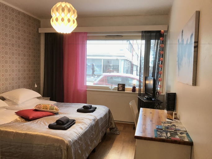 Bedroom 2, Cozy 2 Bedrooms Apartment, Central Finland