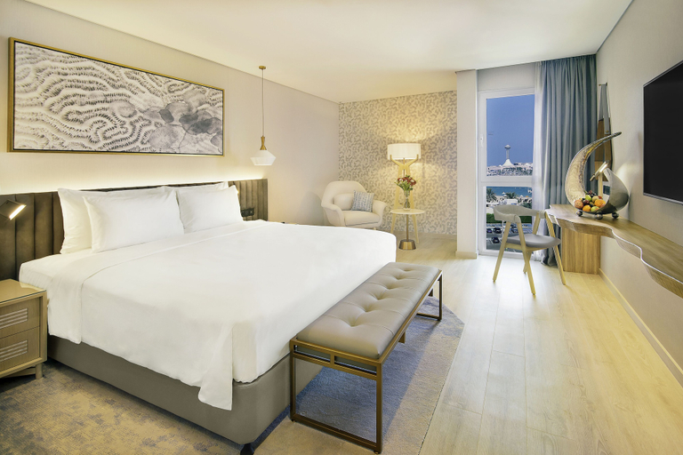 Bedroom 2, Radisson Blu Hotel & Resort, Abu Dhabi Corniche, Abu Dhabi City